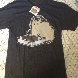 Pusheen dj cat T-shirt